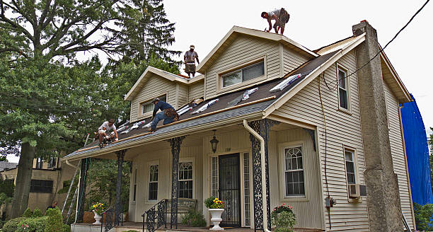 Best Best Roofing Contractors  in Fairfield Bay, AR